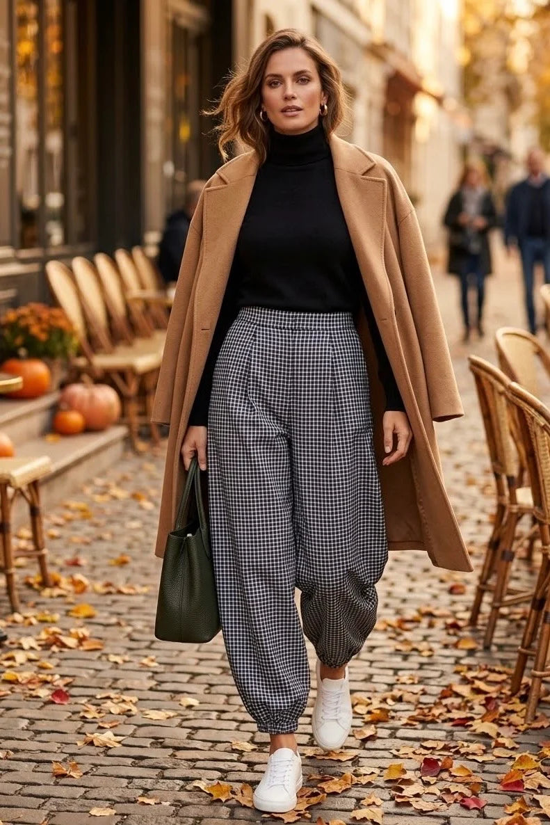 Check Cuff Detail Trousers in Black