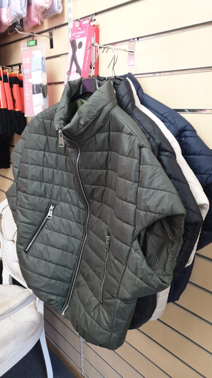 Cropped Sleeve Zip Puffer Jacket