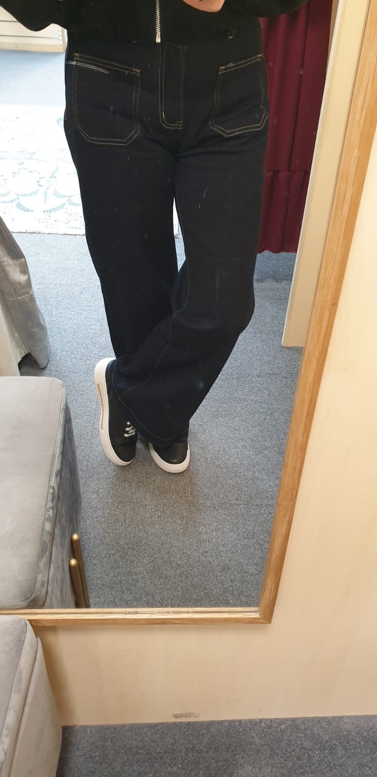 Wide Leg Jeans in Dark Blue