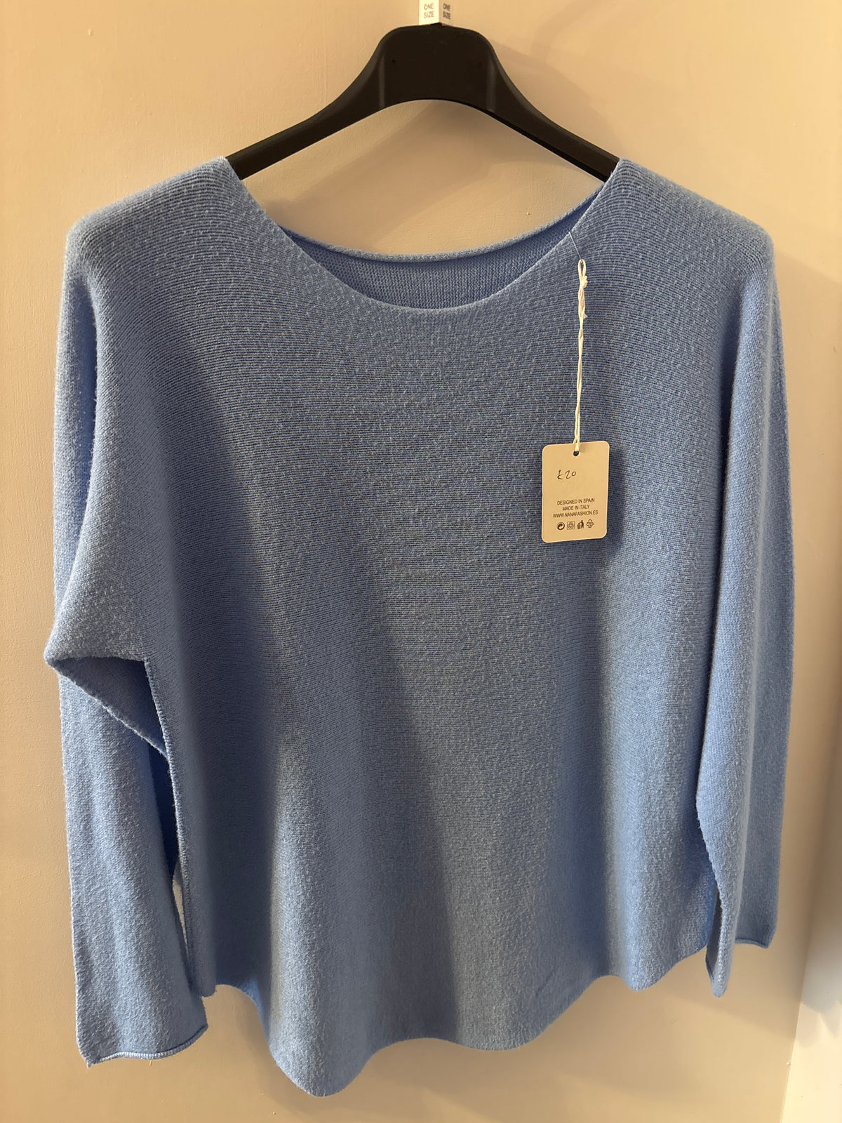 Round Neck Jumper in Pale Blue