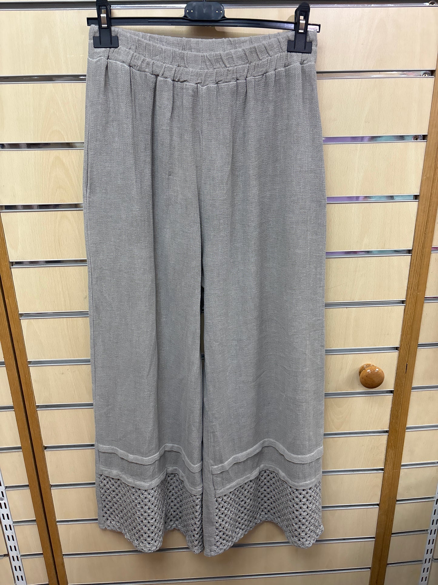 White Cotton & Linen Set in mocha