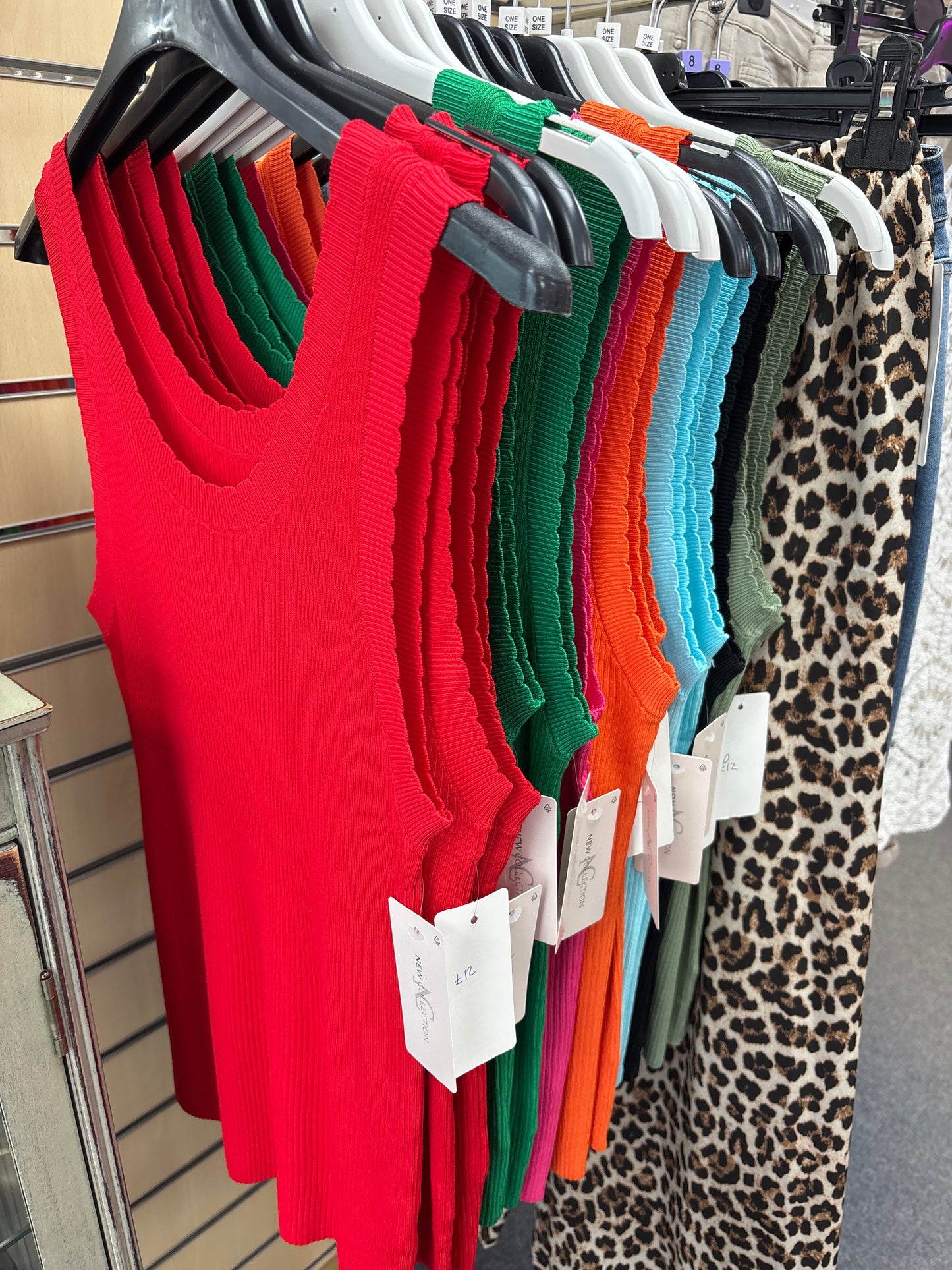 Scalloped Edge Vest in Multiple Colours