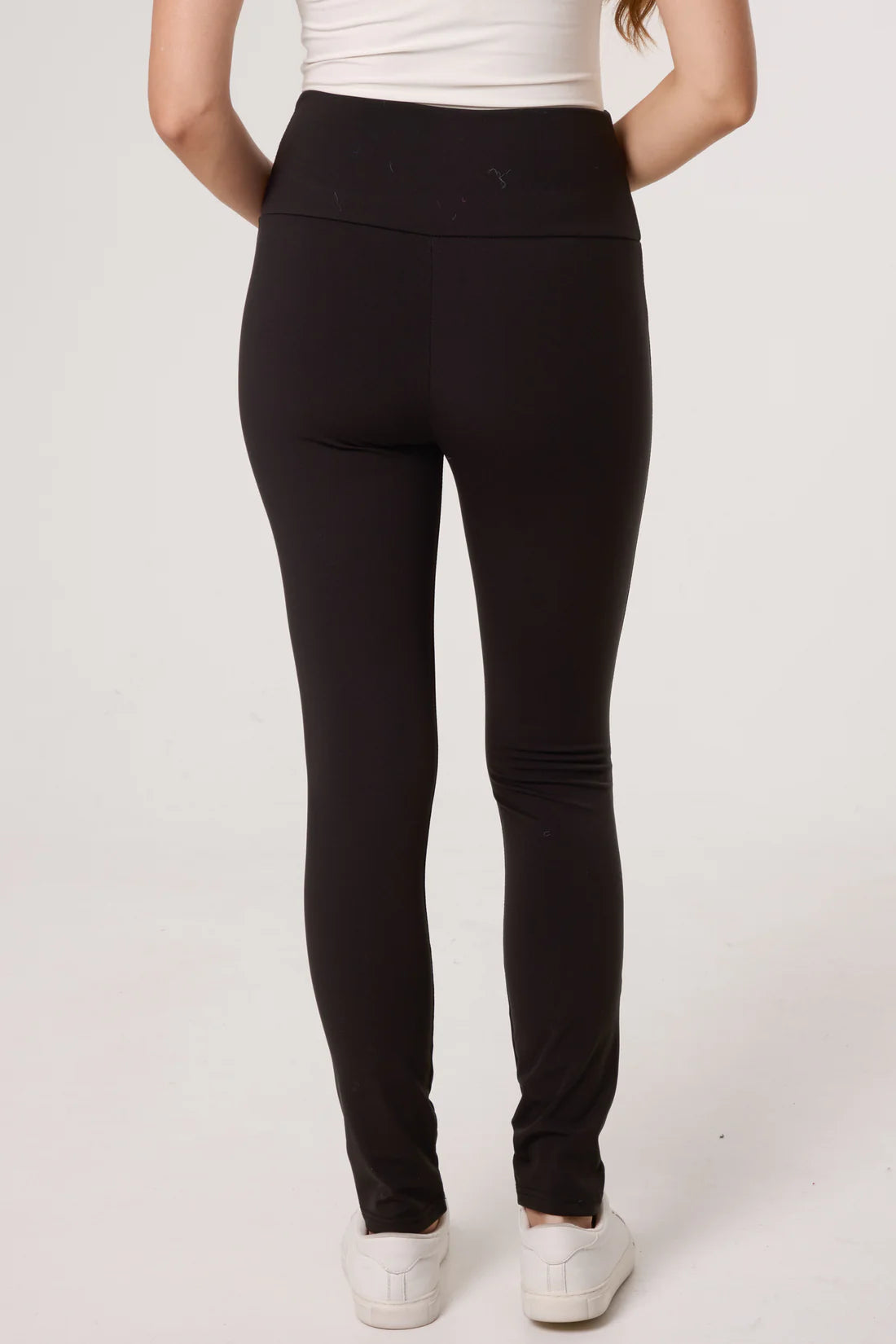 Fleece Lined Wide Waistband Legging in Black