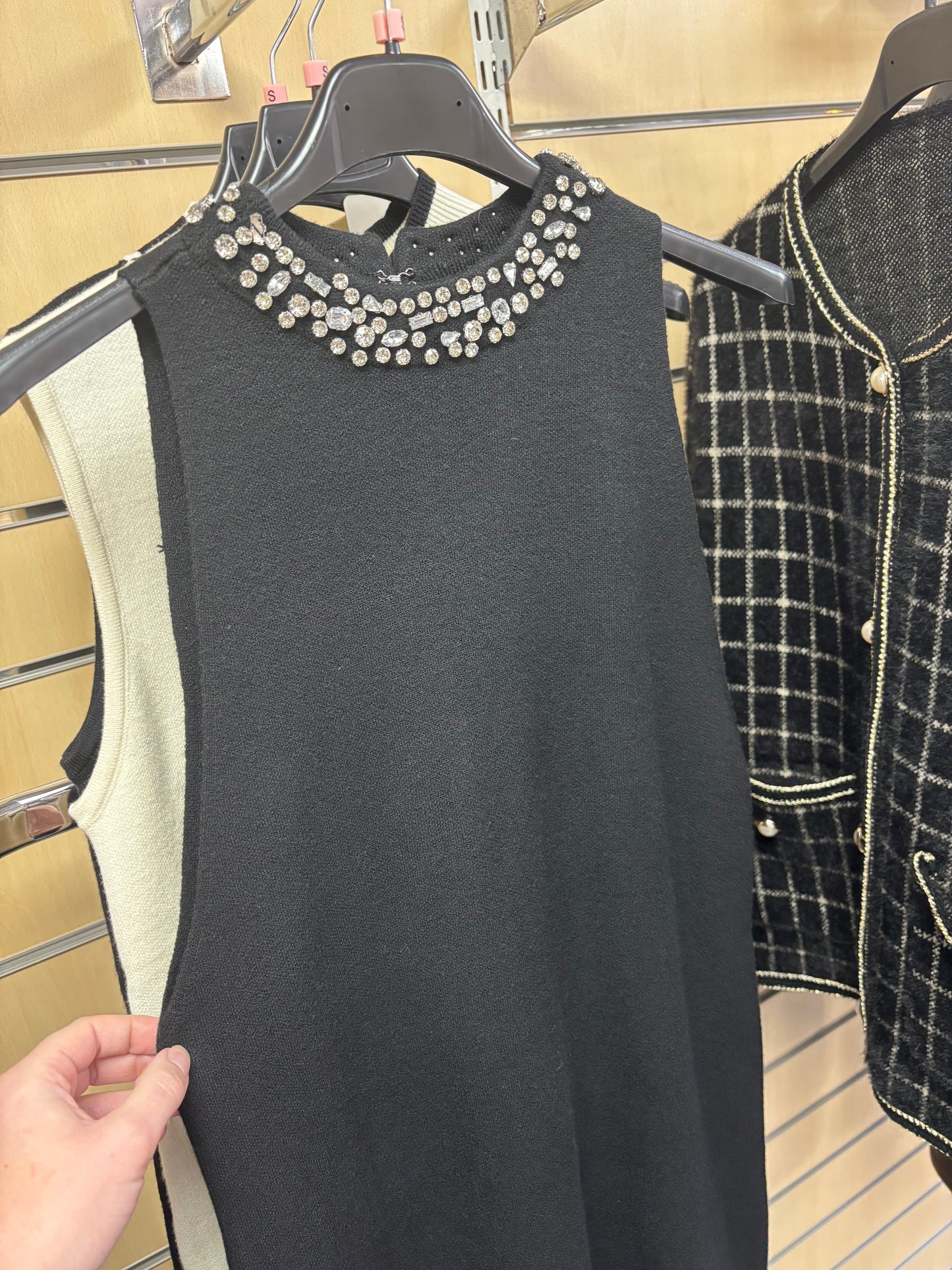 Knitted Sleeveless Dress with Diamante Collar