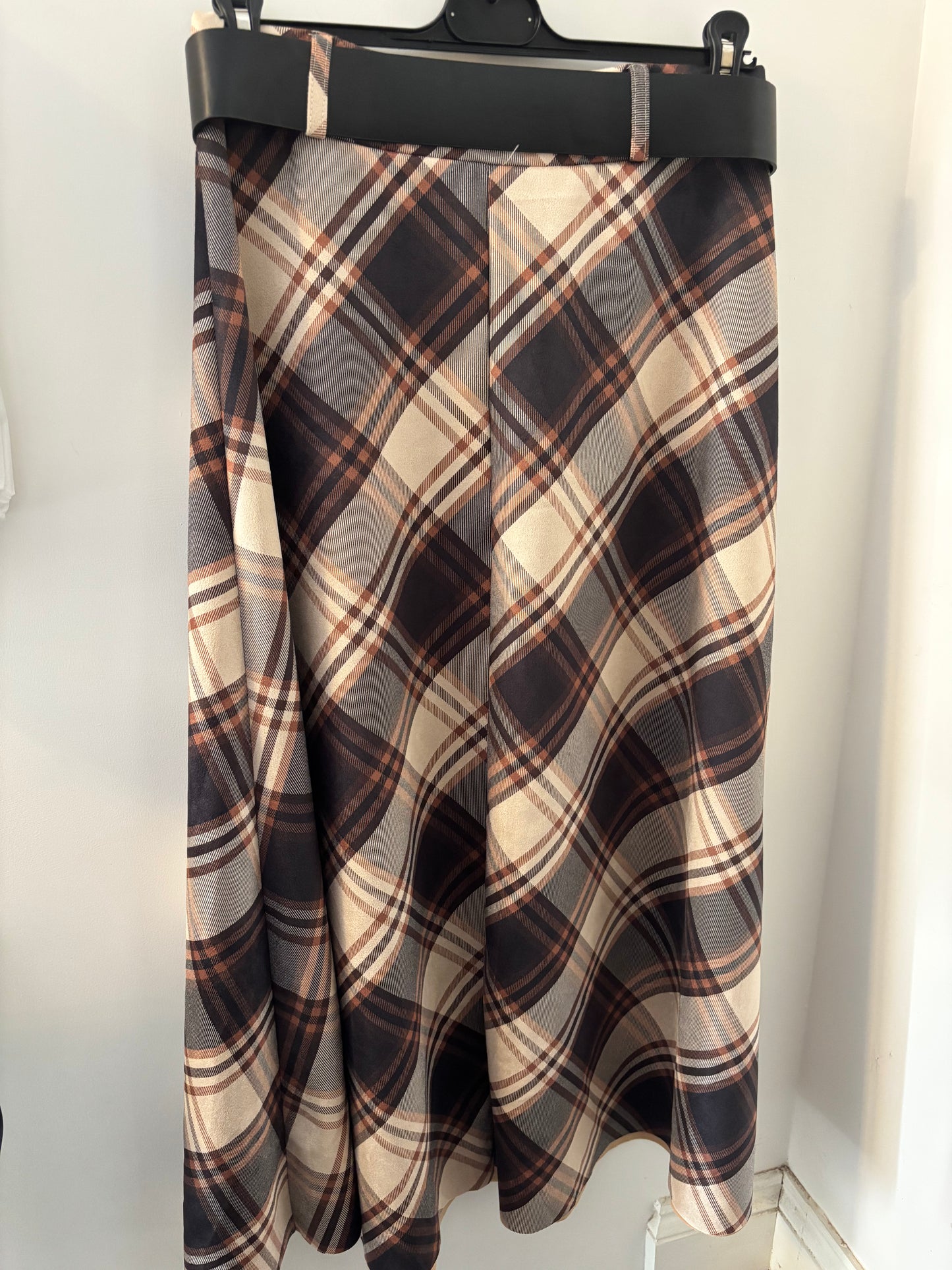 Check Skirt with Belt in Beige