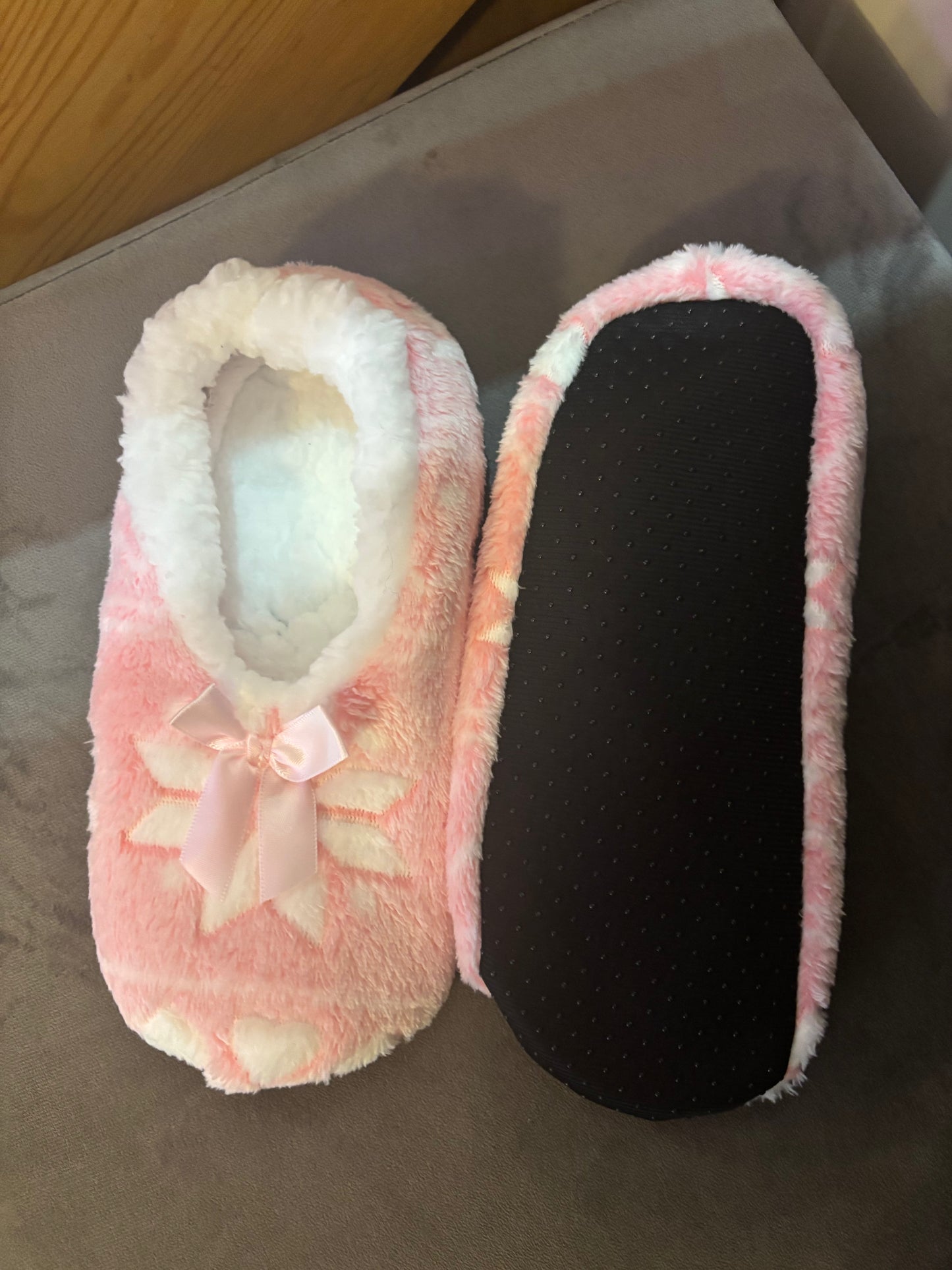 Pink Bow Snowflake Slippers