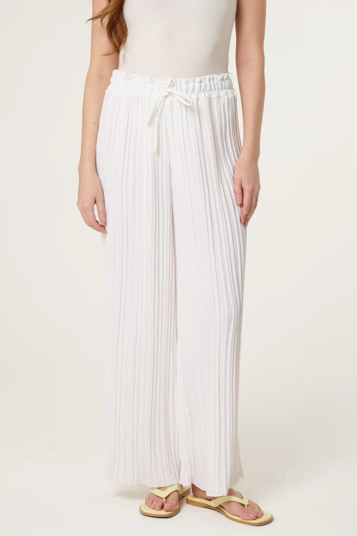 Wide Leg Plisse Drawstring Trousers in White