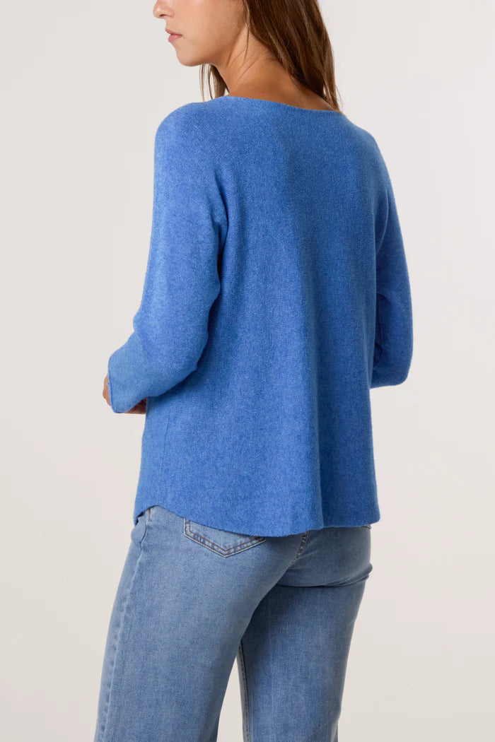Round neck fine knit jumper in denim