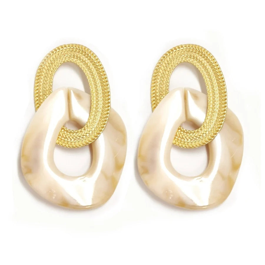 Chunky Link Fashion Earrings - Beige