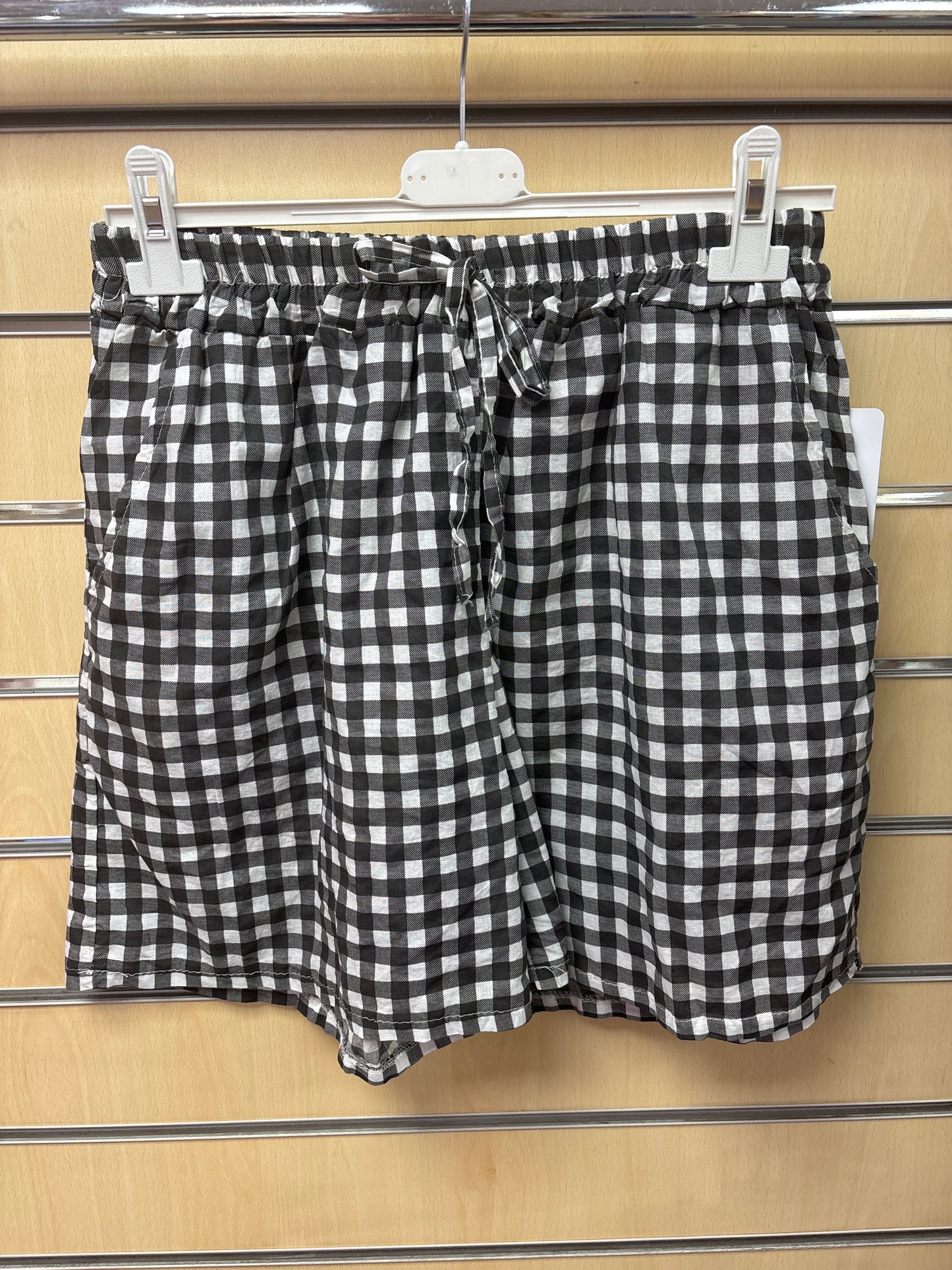 Gingham Shorts in Black