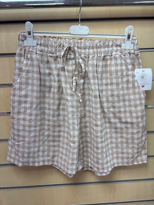 Gingham Shorts in Stone