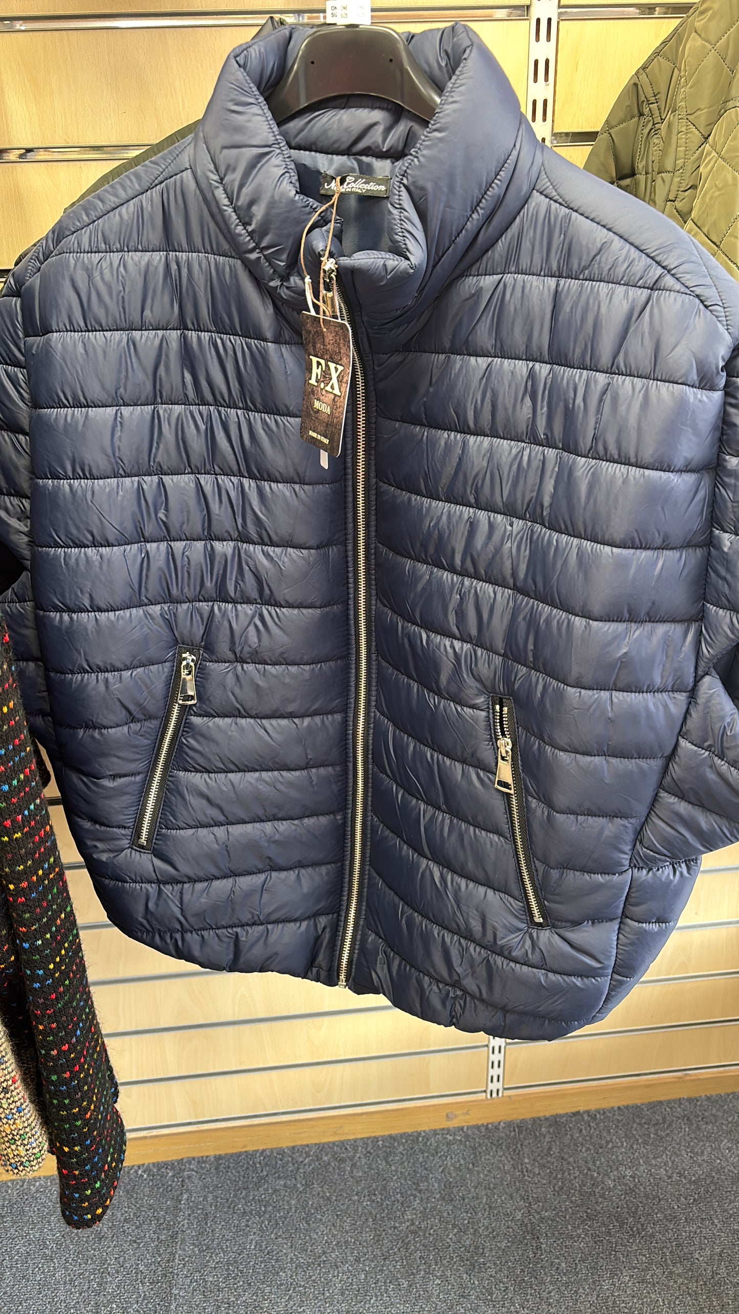 Cropped Sleeve Zip Puffer Jacket