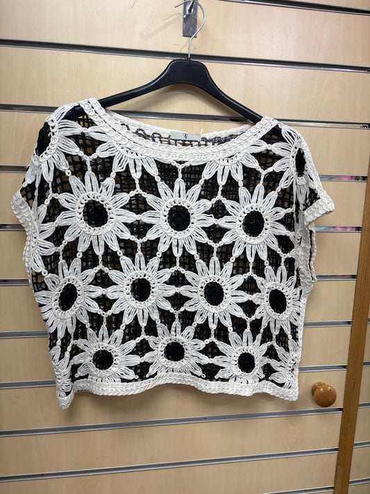 Crochet black top