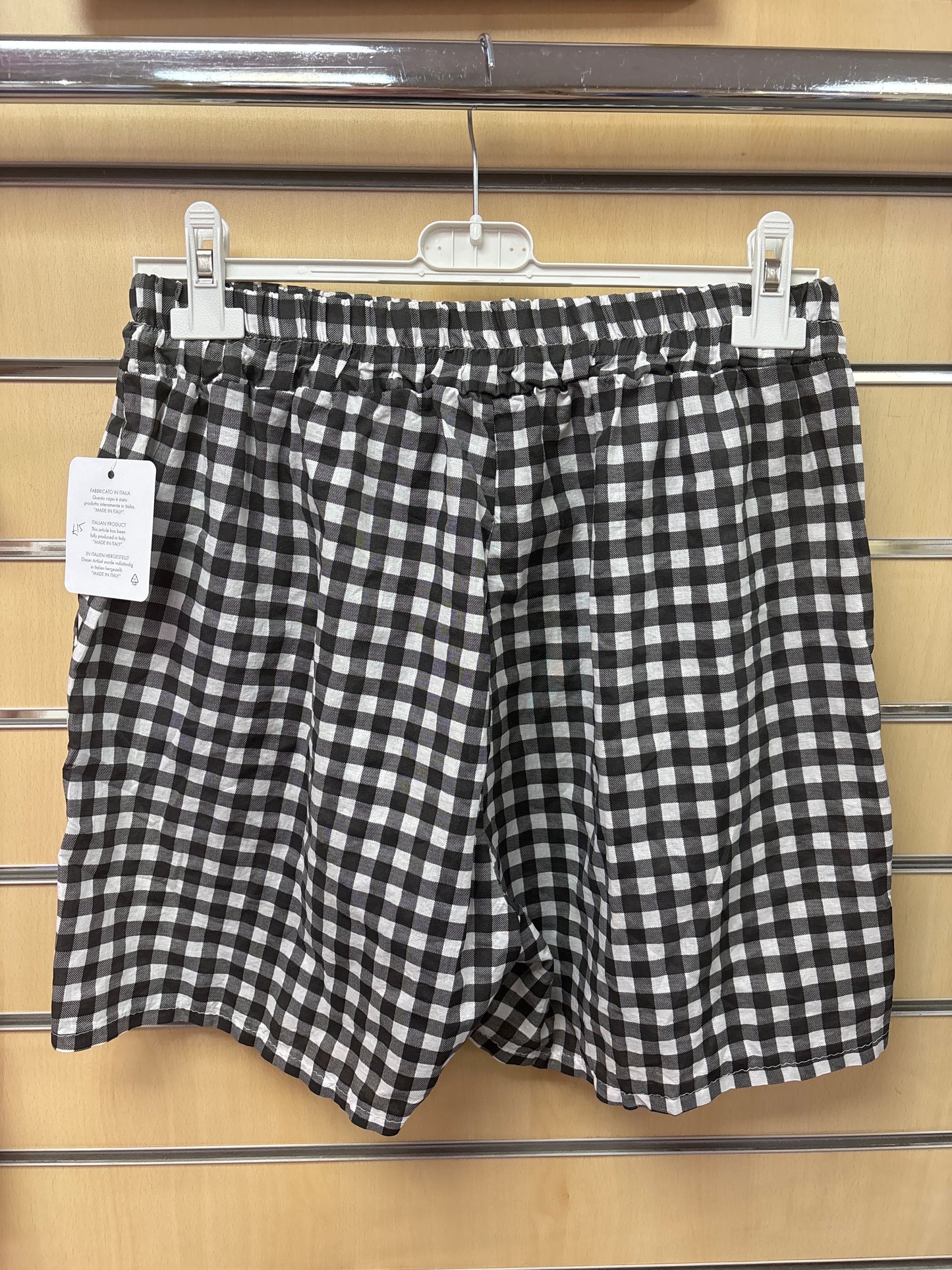 Gingham Shorts in Black