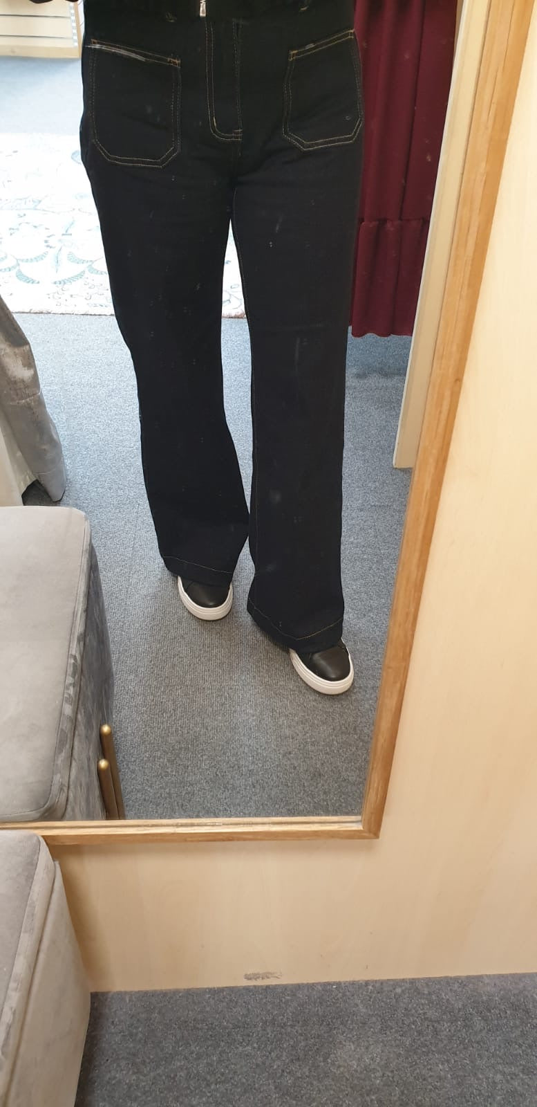 Wide Leg Jeans in Dark Blue