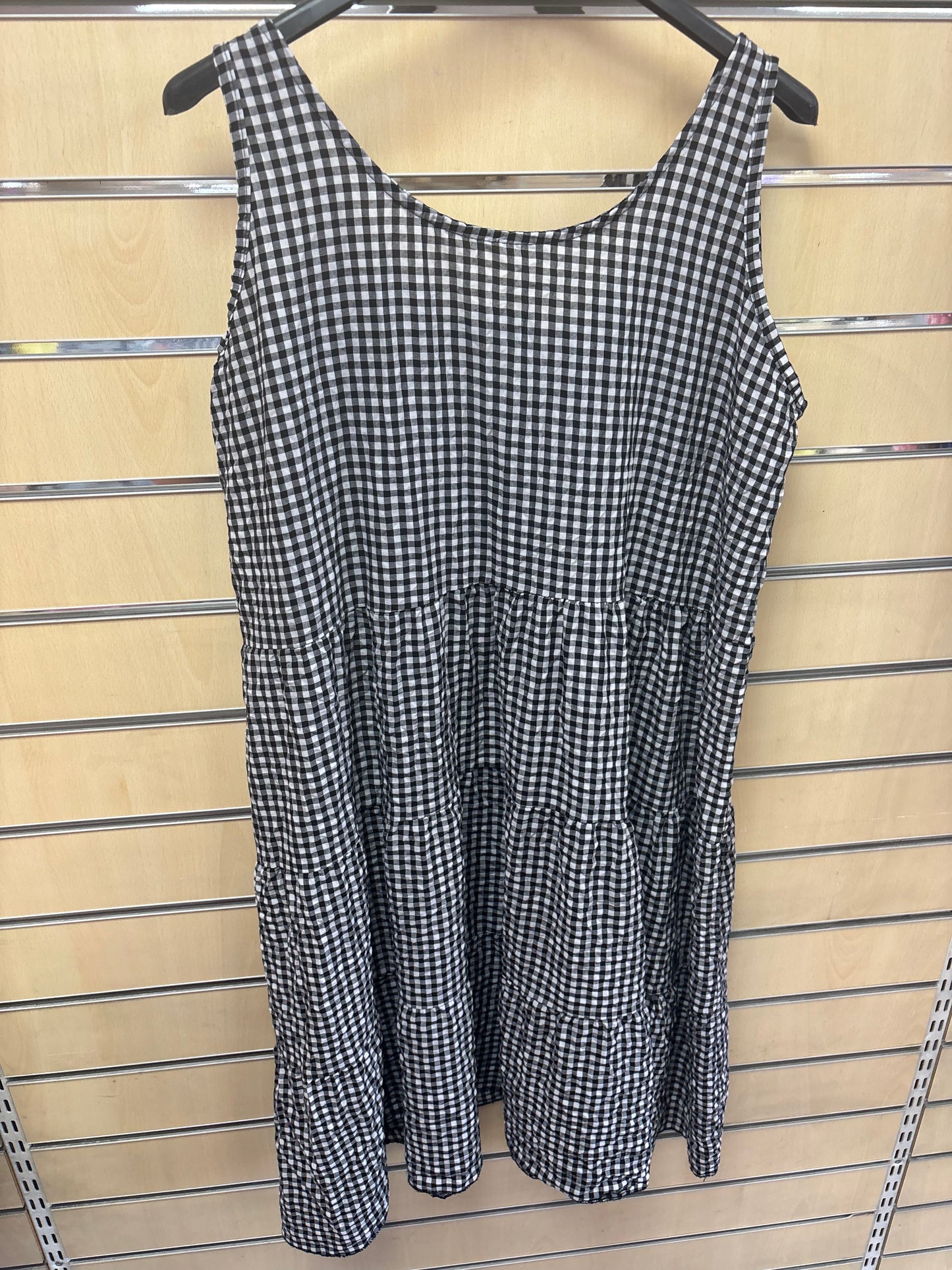 Gingham Sleeveless Dress in Black