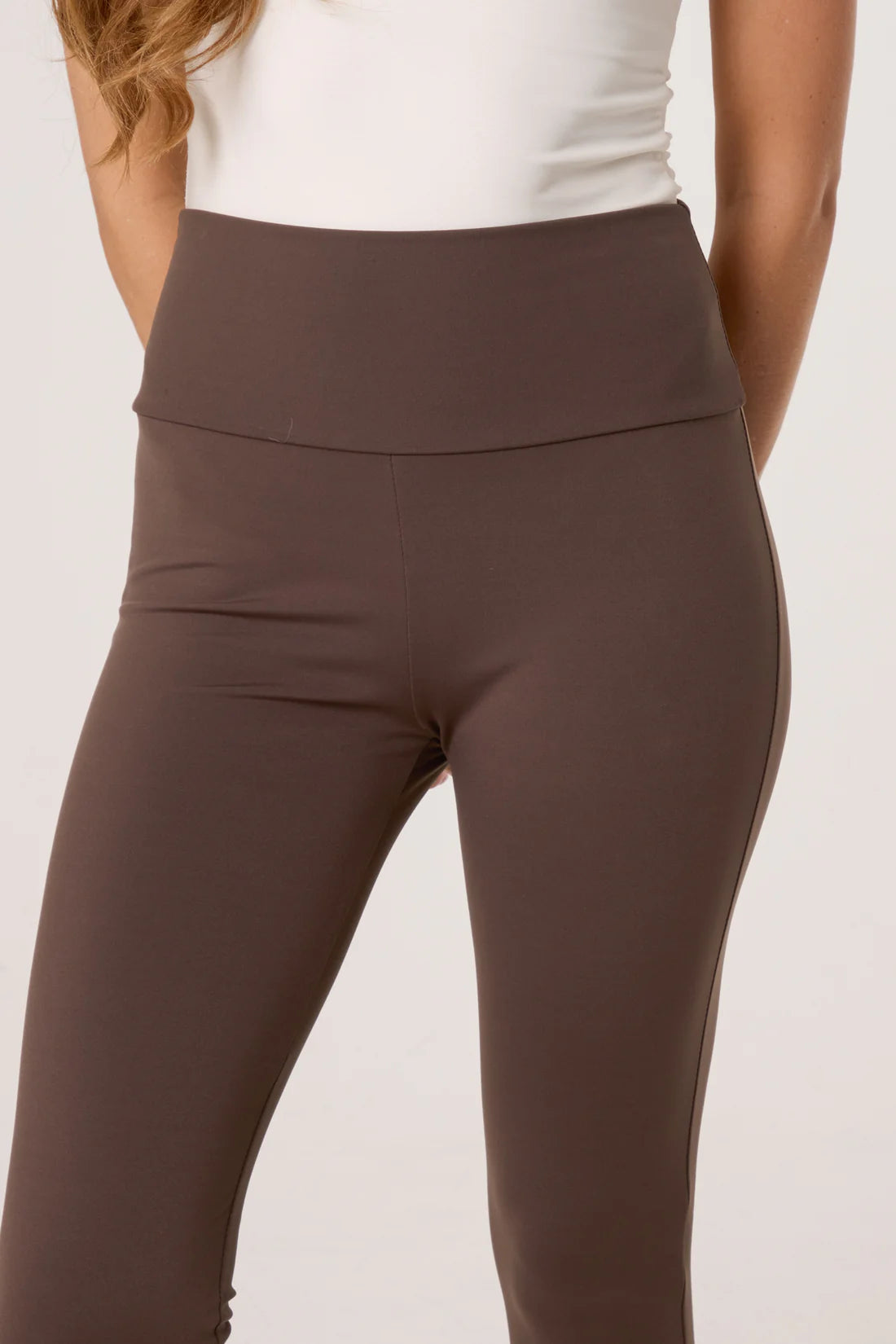 Fleece Lined Wide Waistband Legging in Brown