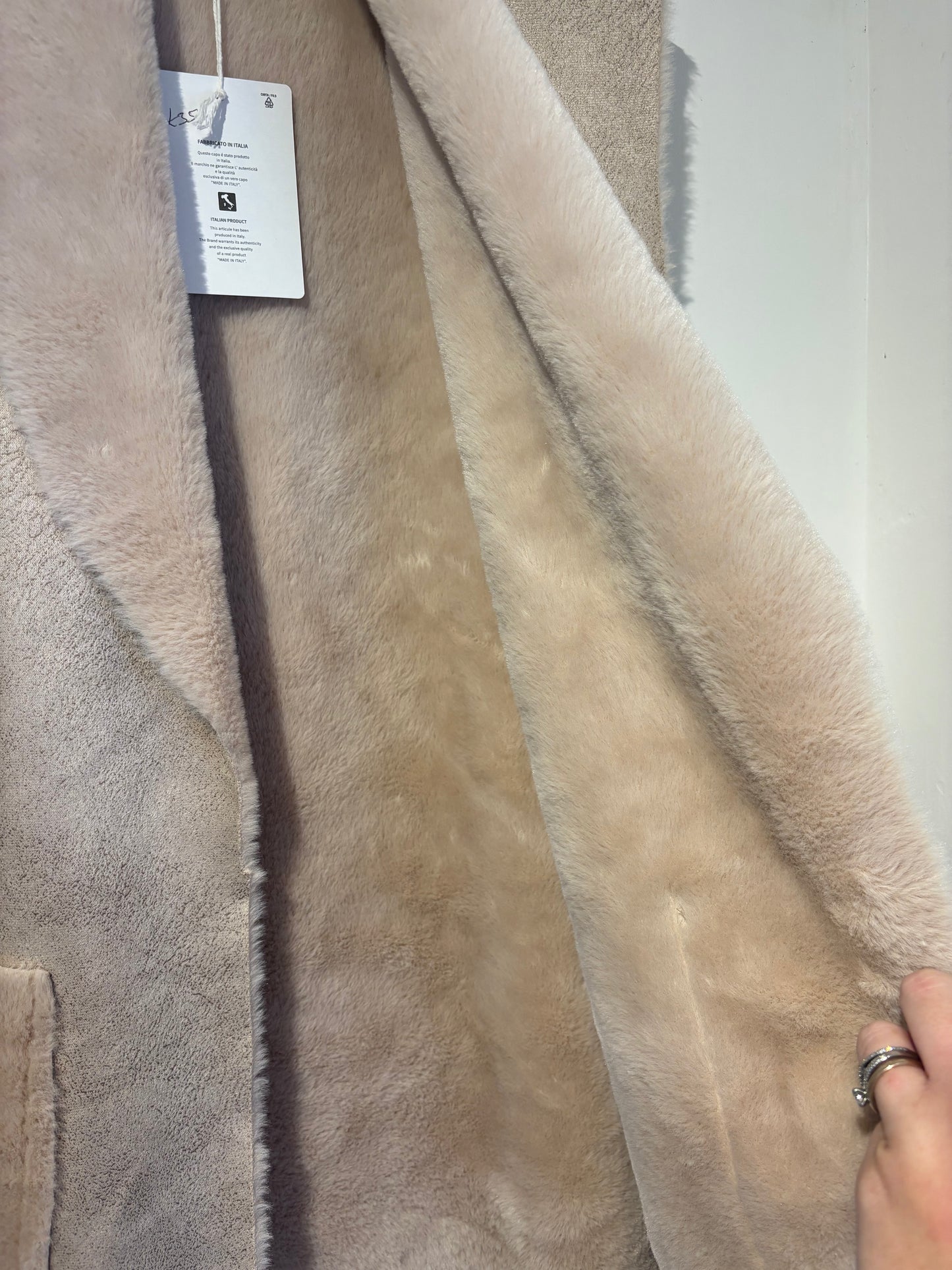 Soft Lined Gilet in Stone