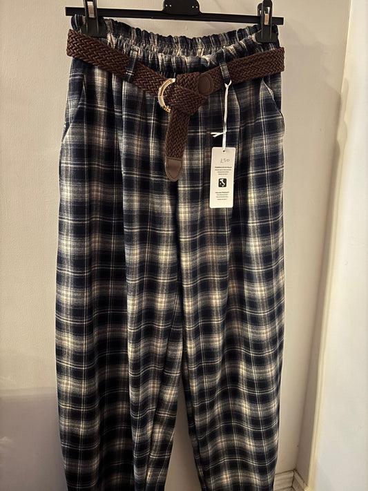 Check Trousers with Belt in Black