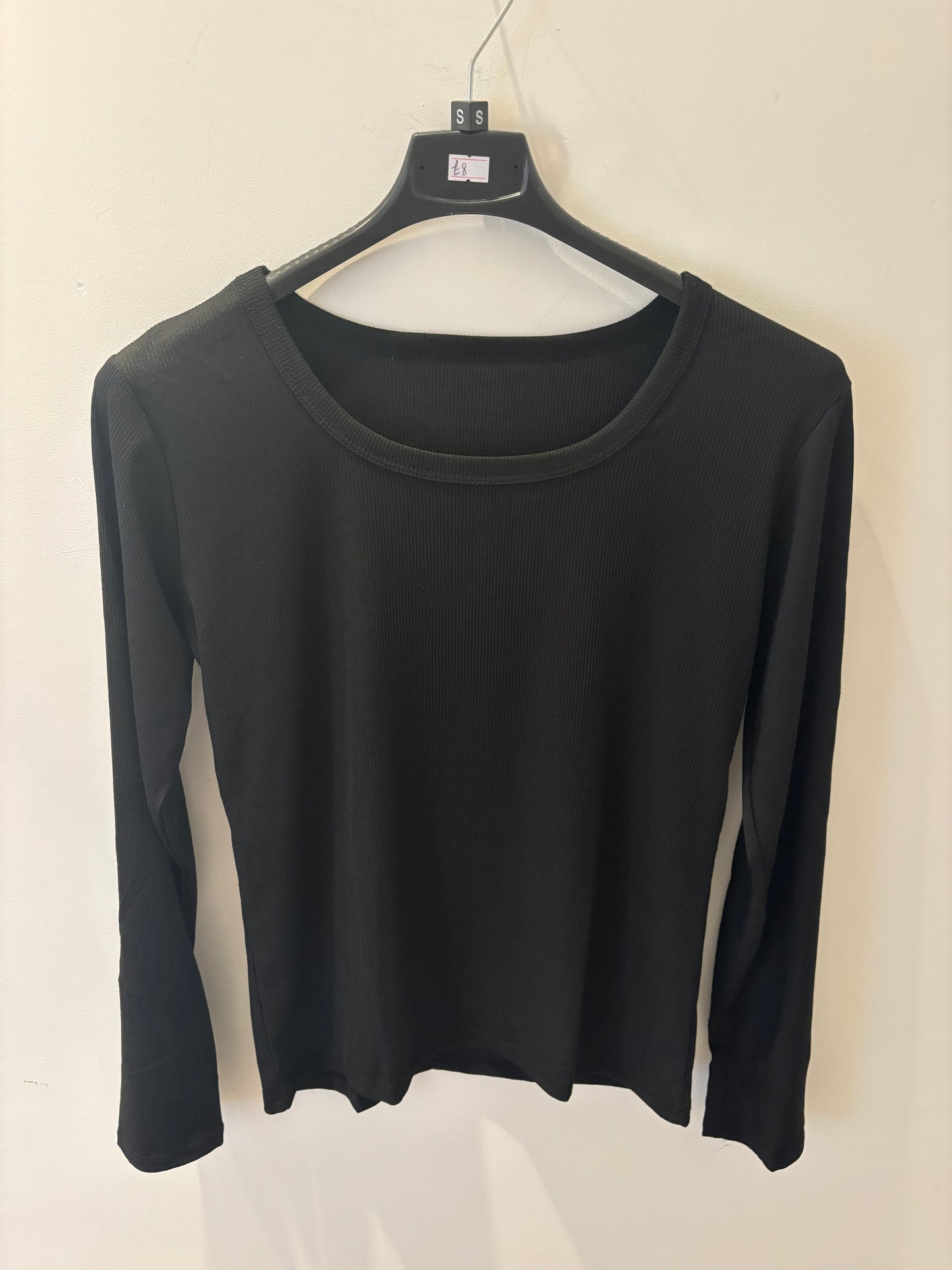 Ribbed Round Neck Top in Black