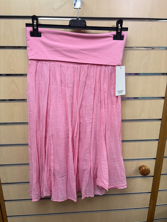 Short Cotton Skirt in Pink