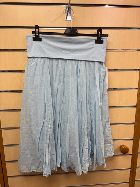 Short Cotton Skirt in Light Blue