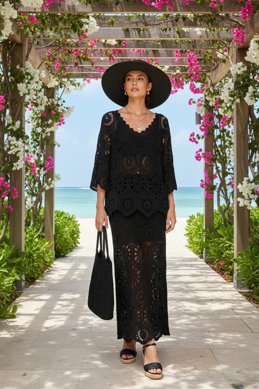 Crochet Pattern Skirt in Black