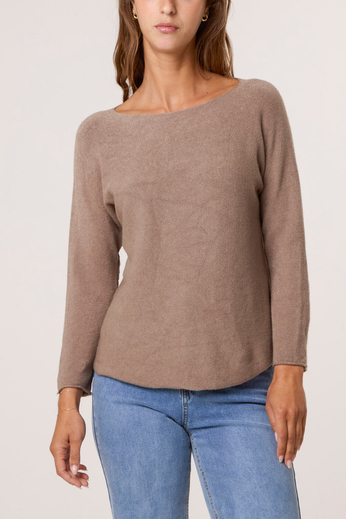 Round Neck Jumper in Mocha